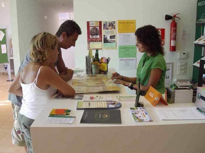 centro-recepcion-visitantes-comarca-sidra.jpg