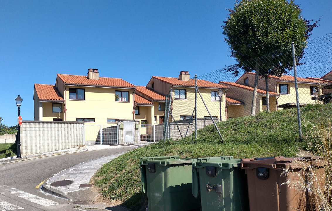 Viviendas en el barrio de Fuentespino, en Noreña