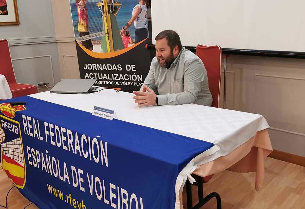 ruenes-llanes-voleibol