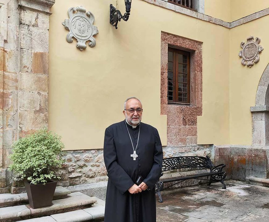 sanz-montes-escudo-covadonga