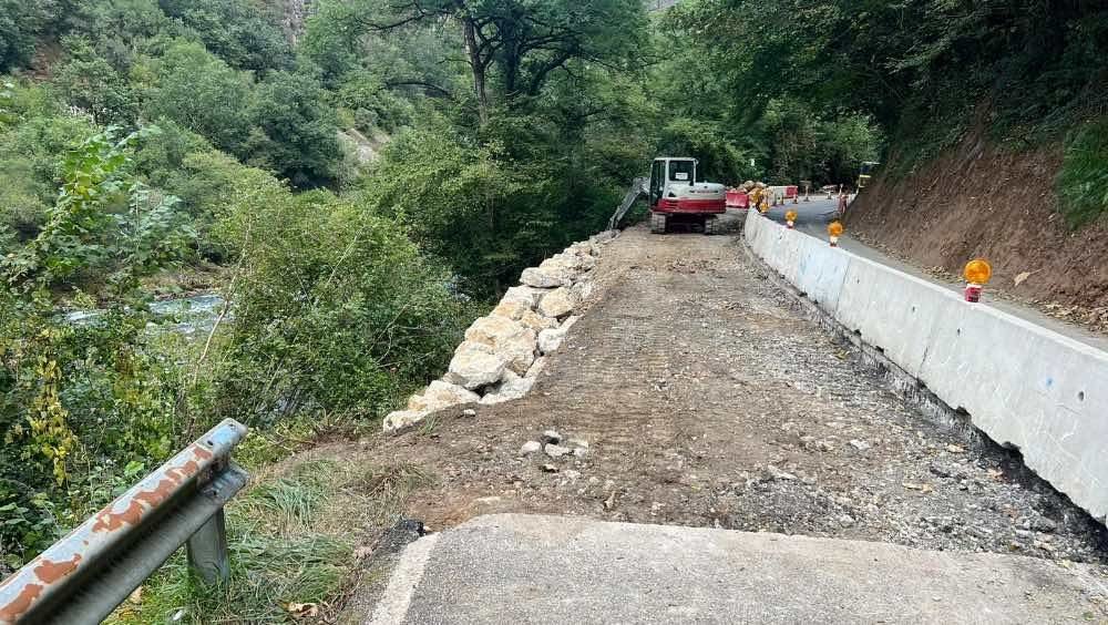 obras-carretera-santillan-amieva