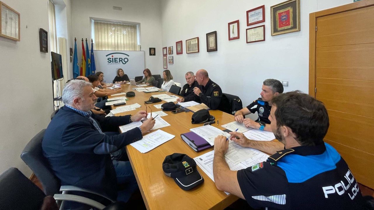 Un momento de la reunión de la Comisión Mixta de Violencia de Género