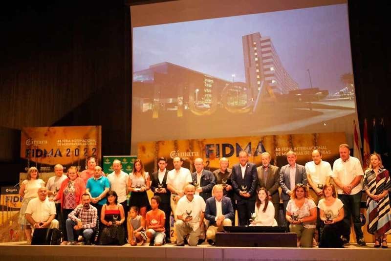 Valentín Fuente y el Club de Fútbol Valdesoto, Premios Urogallo