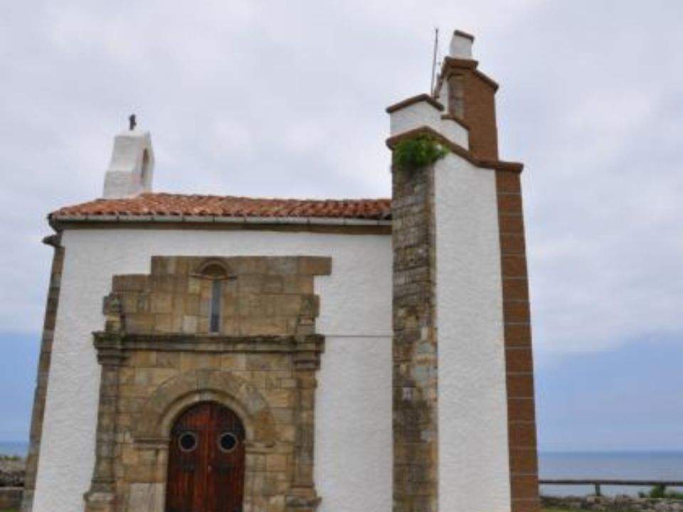 Ermita de la Virgen de Guía.
Turismo Ribadesella