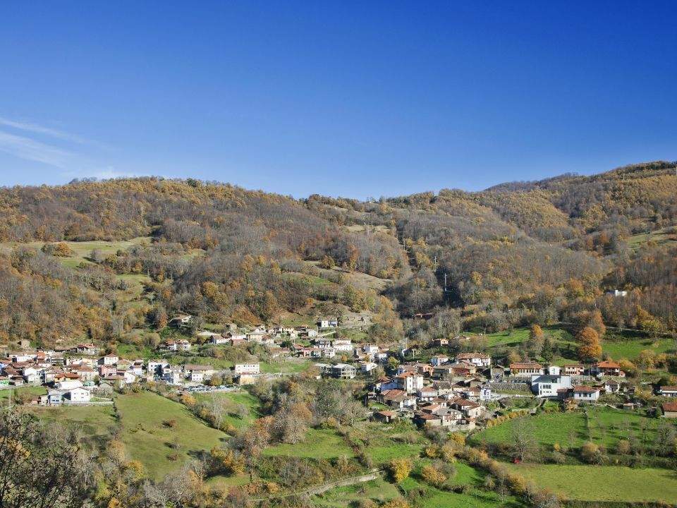 San Juan de Beleño.
Camilo Alonso